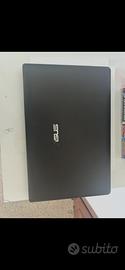 PC Portatite Asus completo + caricatore e custodia