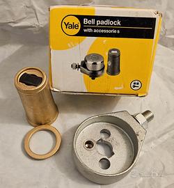 Piastra e pozzetto per lucchetto a campana