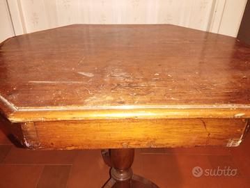 Tavolino da sala fine 800