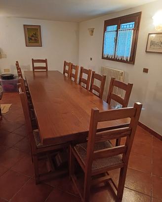 Tavolo taverna