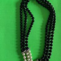 Collana – girocollo a tre fili di perle