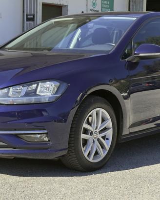 Volkswagen Golf 1.6 TDI 115 CV 5 porte