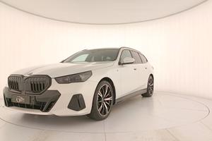 BMW Serie 5 G61 2024 Touring - 520d Touring 48V xd
