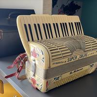 Stradella Super Salas