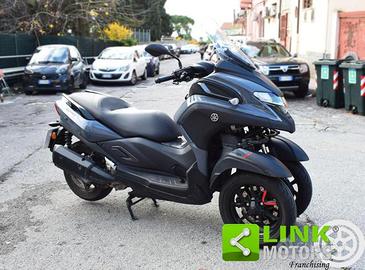 YAMAHA Tricity 300 ABS GARANZIA CASA MADRE!