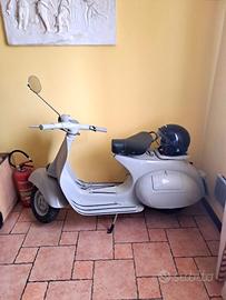 Piaggio Vespa 125 (VNA) - 1958