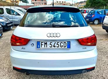 AUDI A1 1.4 TDI Sportbak Sline 90CV