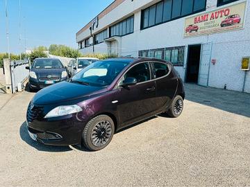 Lancia Ypsilon 1.2 69 CV 5 porte GPL Ecochic Gold