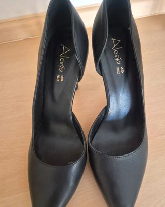 Decolte' vera pelle nr 38