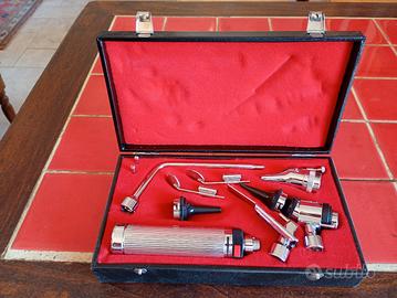 set diagnostico per otoscopio e oftalmoscopio 