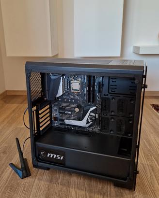 Computer Fisso Msi, i7 9700k, 16gb ddr4, 500gb ssd