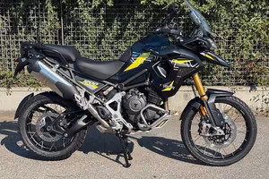 Triumph Tiger 1200 DESERT CON BORSE INCLUSE