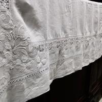 Corredo casa ricamato in lino