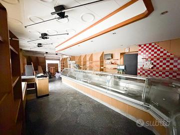 NEGOZIO A VALMADRERA