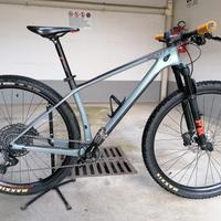 BICI SCOTT CROSS COUNTRY FULL CARBON