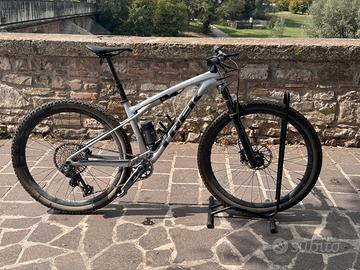 Trek SuperCaliber 9.7 AXS Gen 2 Taglia M