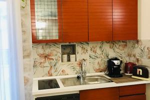 Disponibile casa lungo termine