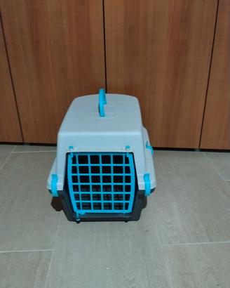 gabbietta per gatti nuova si divide in due blu.gr
