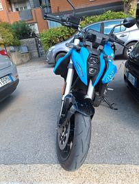 Suzuki GSX-8S