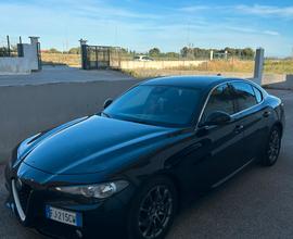 Alfa Romeo Giulia 2.2 T 150 CV
