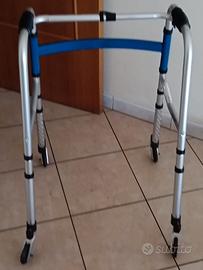 Deambulatore pieghevole