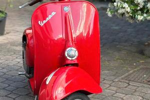 Vespa 50R