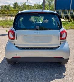Smart forTwo Fortwo 1.0 Youngster 71cv twinamic my