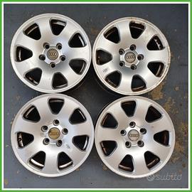 Cerchio Singolo in Lega Audi A4 8E5 Avant 15