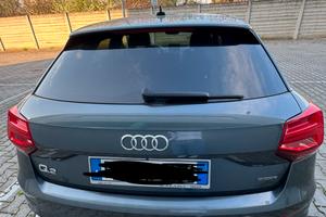 AUDI Q2  IDENTITY BLACK SLINE