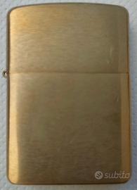 Zippo - Finitura Ottone Spazzolato