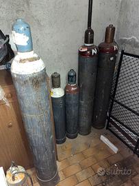 Bombole acetilene e ossigeno saldatura