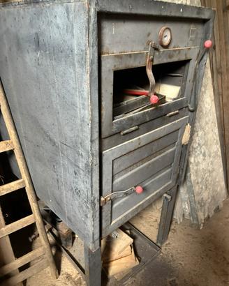 Forno a legna in ferro