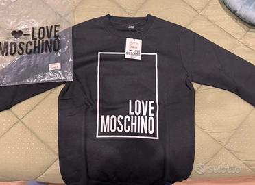 Felpa love Moschino