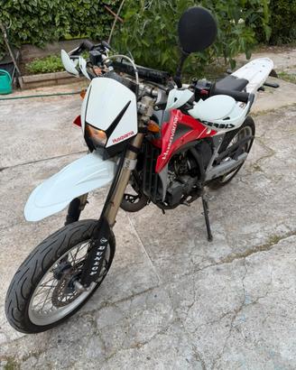 HUSQVARNA 125 motard
