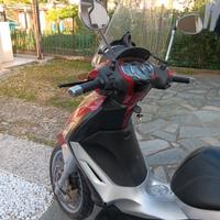 Piaggio Beverly 300 - 2011