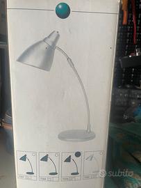 Lampada  da scrivania