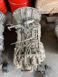Cambio zf Iveco 175.24 - mezza marcia