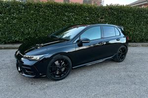 Volkswagen Golf R 8.5