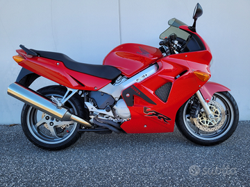 Honda VFR 800