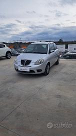 Lancia Ypsilon 1.2 Argento