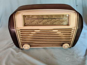 Radio Siemens vintage mignon 