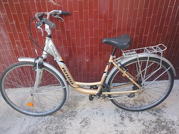 Bicicletta Da Donna 28 In Alluminio 