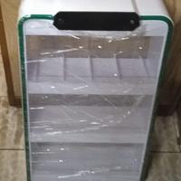 vetrinetta nuova da appoggio