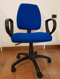 Poltroncina girevole ergonomica nuova 