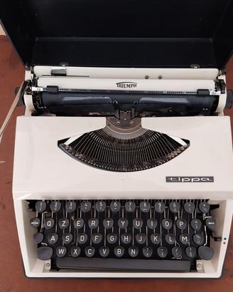 macchina da scrivere vintage
