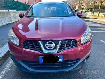 Qashqai+2 con telecamera 360*