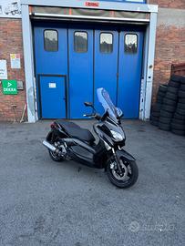 Yamaha XMAX 250 – 2012