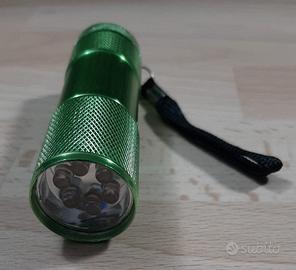 Torcia a 5 Led ad alta luminosità - verde