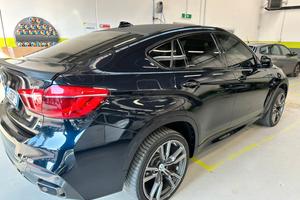 BMW X6 drived Sports 