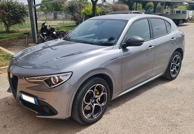 ALFA ROMEO STELVIO - 2.2TD 210CV AT8 AWD Q4 serie